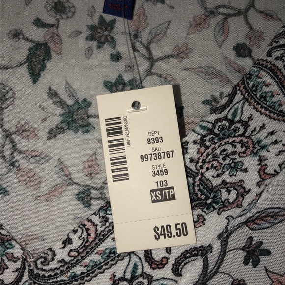 blouse - Picture 3 of 5